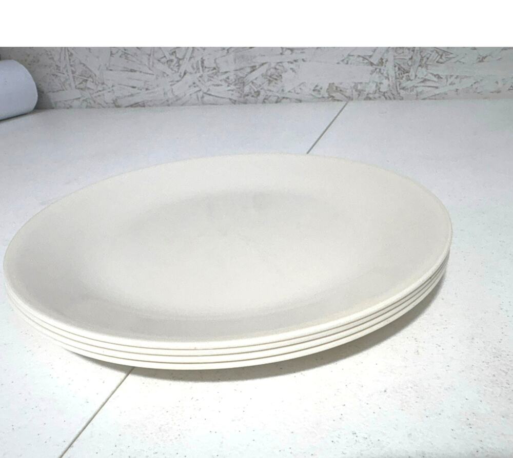 Vintage Corelle by Corning plin ivory (antique white) set of 4 dinner plates